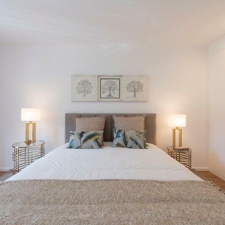 Lovelystay - Downtown Balcony Apartment With Free Parking بورتو المظهر الخارجي الصورة