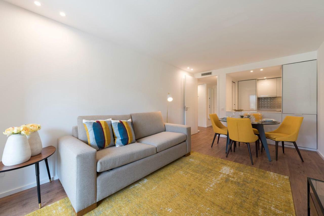 Lovelystay - Downtown Balcony Apartment With Free Parking بورتو المظهر الخارجي الصورة
