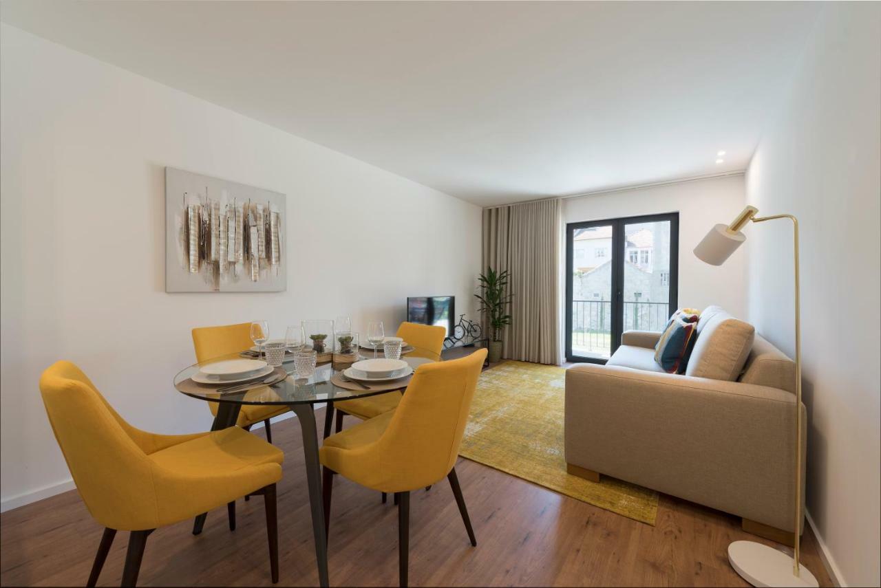 Lovelystay - Downtown Balcony Apartment With Free Parking بورتو المظهر الخارجي الصورة