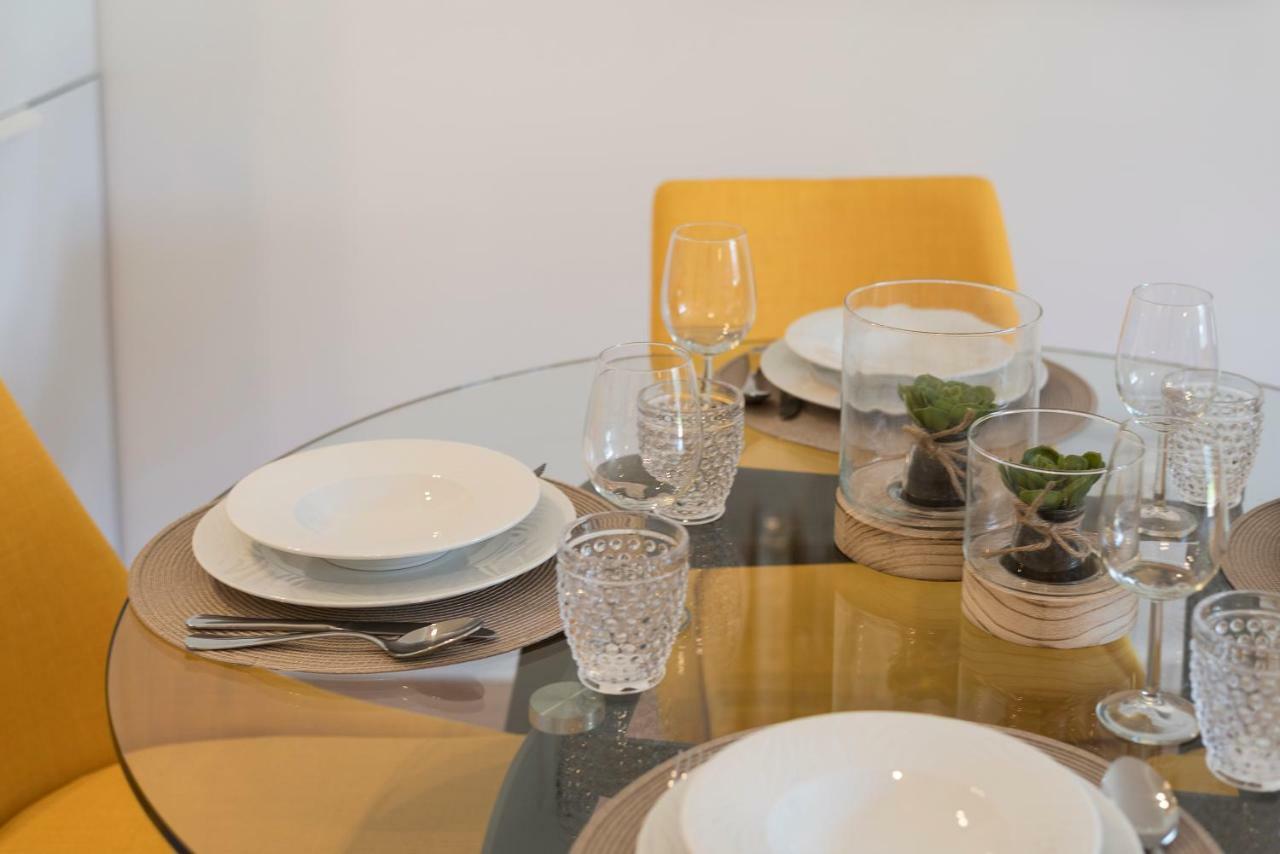 Lovelystay - Downtown Balcony Apartment With Free Parking بورتو المظهر الخارجي الصورة